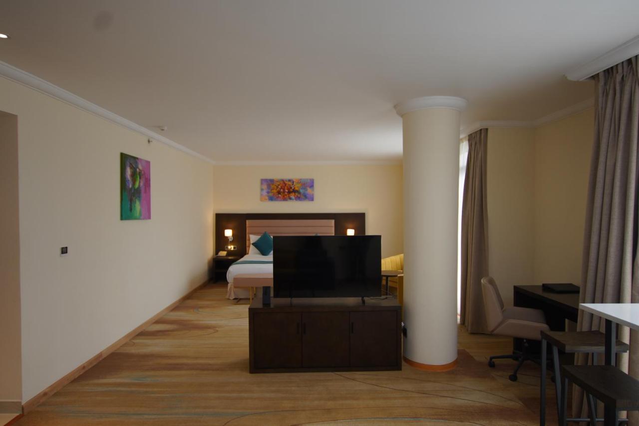Best Western Premier Dynasty Addis Ababa Exterior foto