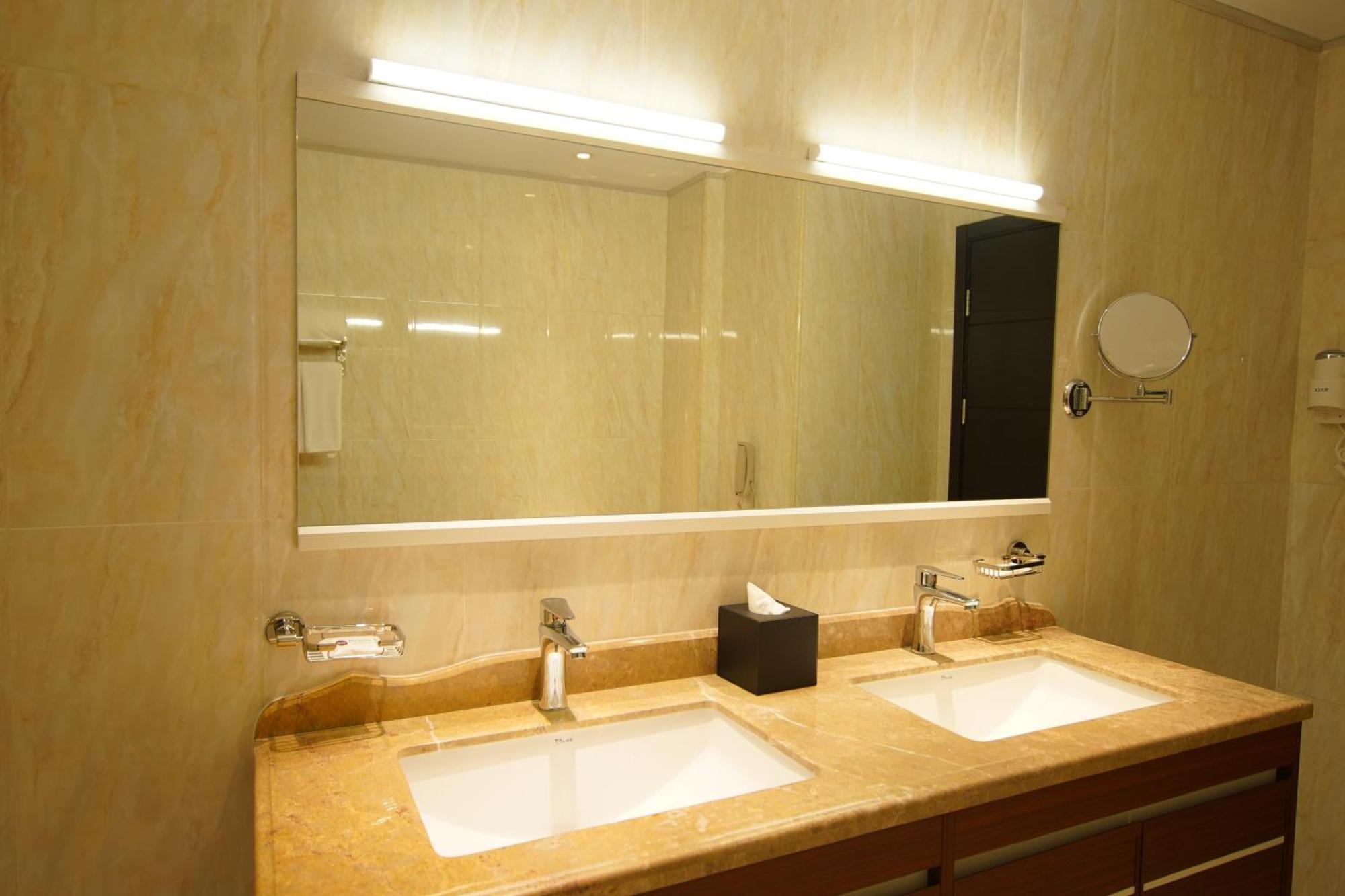 Best Western Premier Dynasty Addis Ababa Exterior foto